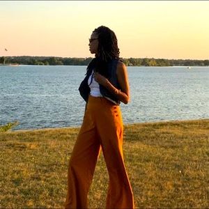 Meet your Posher, Christina